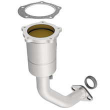 Load image into Gallery viewer, MagnaFlow Direct Fit Catalytic Converter 98-00 Kia Sportage Front - 49367