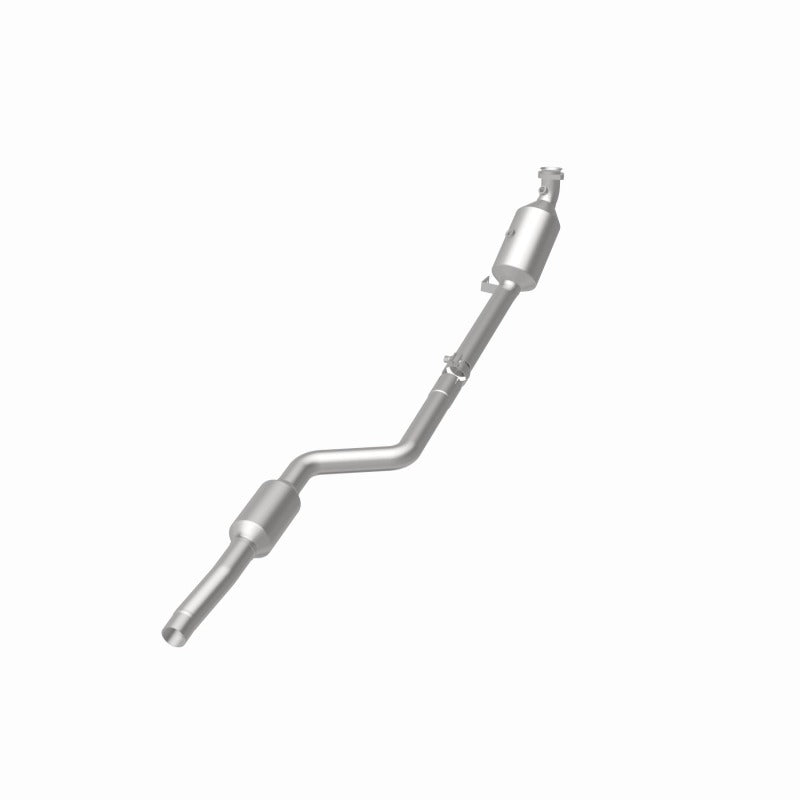 MagnaFlow 2011 C300 V6 3 OEM Underbody Direct Fit Converter - 21-437