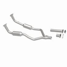 Load image into Gallery viewer, MagnaFlow Direct Fit Catalytic Converter 90-93 Land Rover Range Rover 3.9L V8 - 3391821