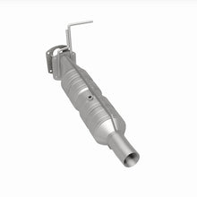 Load image into Gallery viewer, MagnaFlow 09-19 Ford F53 V10 6.8L Underbody 6.8L Direct Fit Catalytic Converter - 280435
