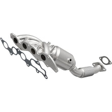 Load image into Gallery viewer, MagnaFlow 09-10 Ford Focus 2.0L Direct Fit Converter - 5531153