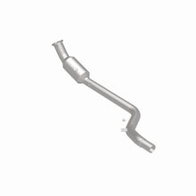 Load image into Gallery viewer, MagnaFlow DF Catalytic Conv 05-07 Chrysler 300 P/S / 06-07 Dodge Charger P/S / 05-07 Magnum P/S - 26202