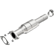 Load image into Gallery viewer, MagnaFlow Direct Fit Catalytic Converter 2012-2013 Impala 3.6L Underbody - 52107