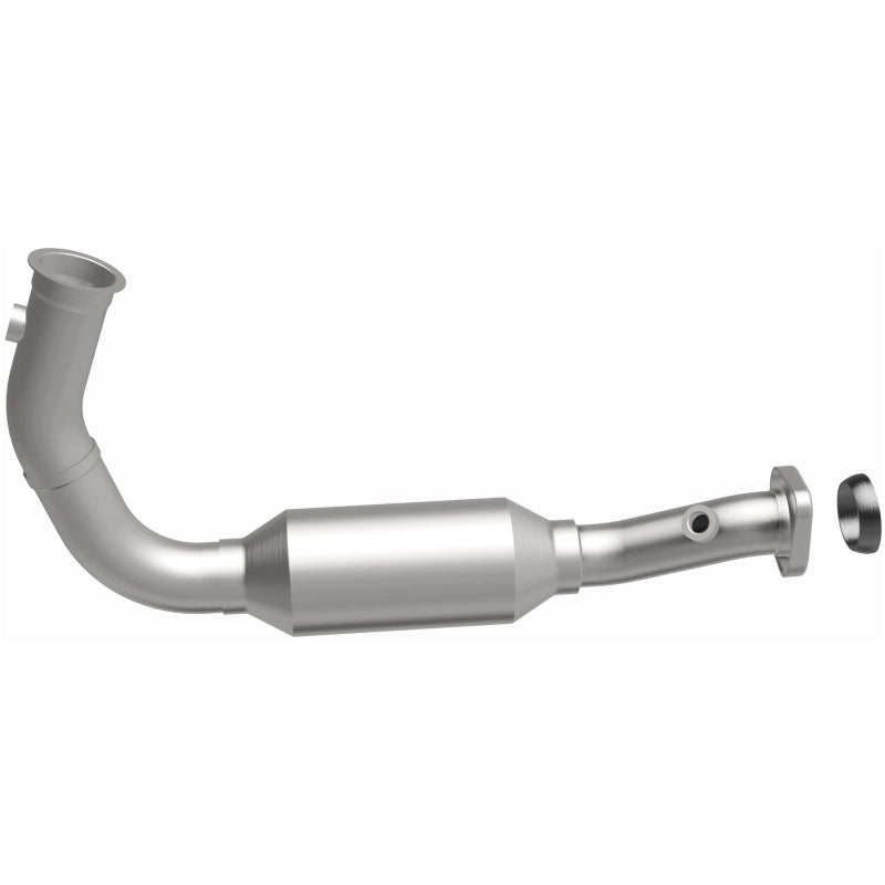 MagnaFlow Direct Fit Catalytic Converter OEM 2004 Jeep Liberty Underbody - 4551583