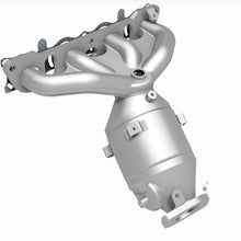 Load image into Gallery viewer, MagnaFlow 17-20 Nissan Rogue Sport Single Manifold 2L Direct Fit Converter - 290040