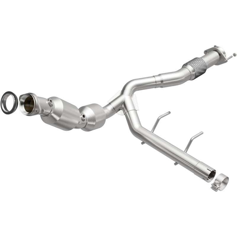 MagnaFlow 22-24 Ford Expedition 3.5L w/ Dual Exhaust Right Underbody Direct-Fit Catalytic Converter - 281067