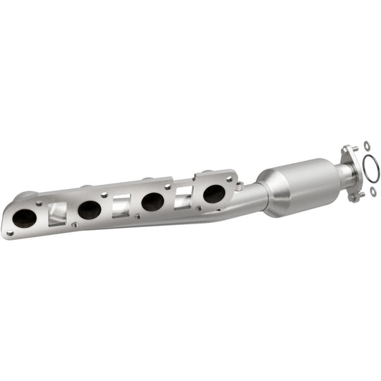 MagnaFlow 11-13 QX56 V8 5.6 OEM Manifold Direct Fit Converter - 22-036