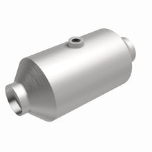Load image into Gallery viewer, MagnaFlow Universal Catalytic Converter 2.00in. Mid-Bed O2 CA - 4481354
