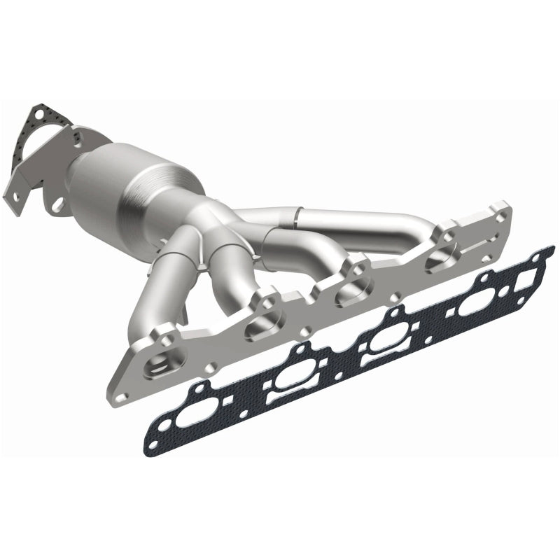 MagnaFlow Direct Fit Catalytic Converter 04-05 Chevrolet Malibu/Classic 2.2L (CA Emissions) - 452304