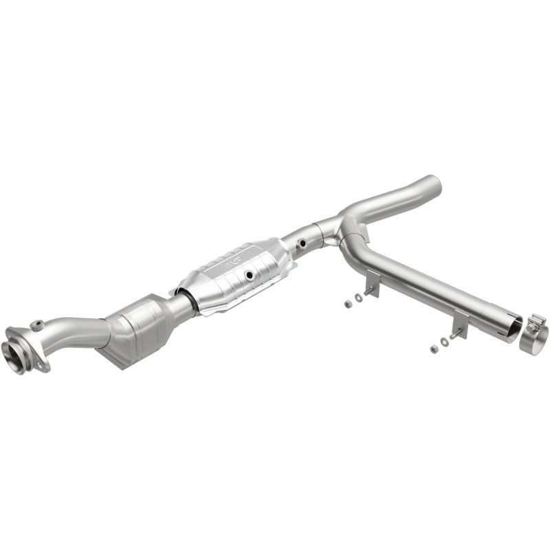 MagnaFlow Direct Fit Catalytic Converter 97-98 Ford Trucks 4.6L - 447178