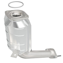 Load image into Gallery viewer, MagnaFlow Direct Fit Catalytic Converter 05-07 Ford Freestyle 3.0L - 25209