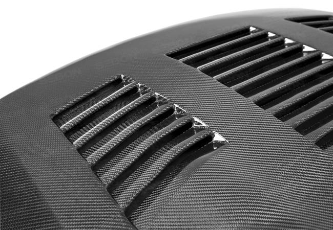 Seibon 09-12 Nissan GTR R35 GTII-Style Carbon Fiber Hood - HD0910NSGTR-GTII
