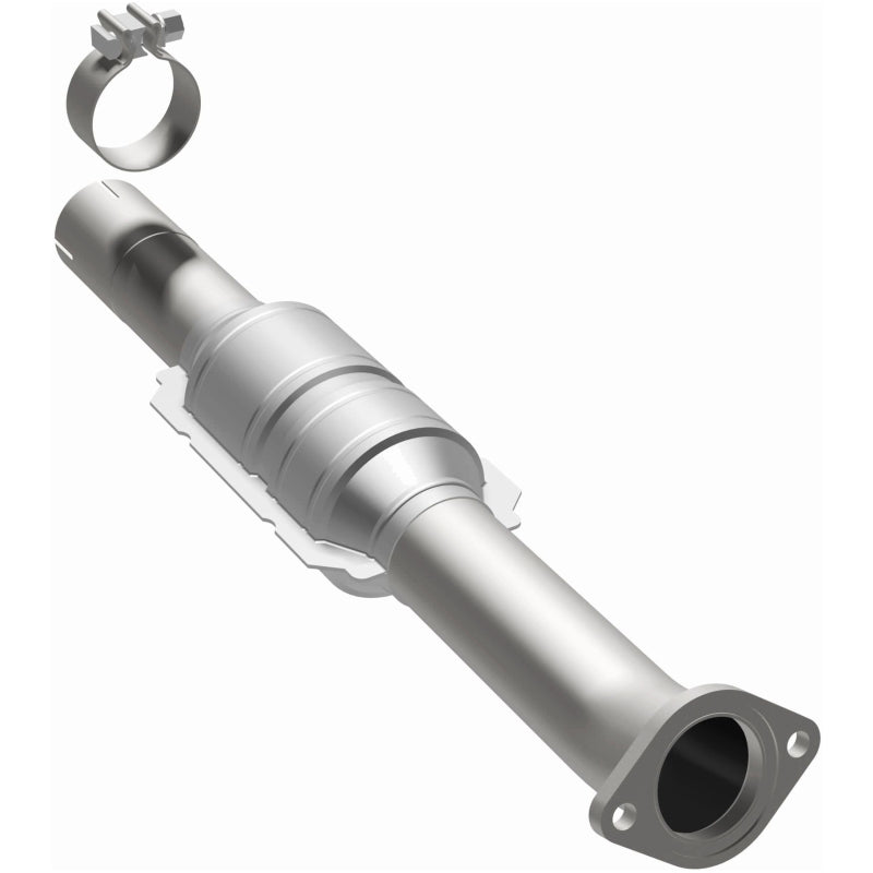 MagnaFlow Direct Fit Catalytic Converter 2010-2012 VENZA 2.7L Underbody - 52108