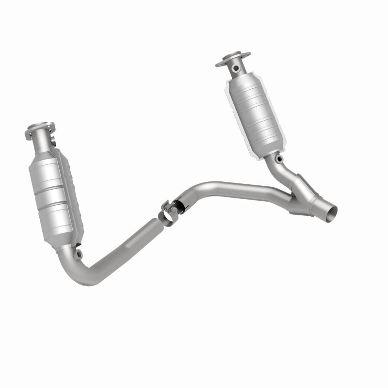MagnaFlow 06 Mitsubishi Raider Direct Fit Catalytic Converter (California) - 4451627