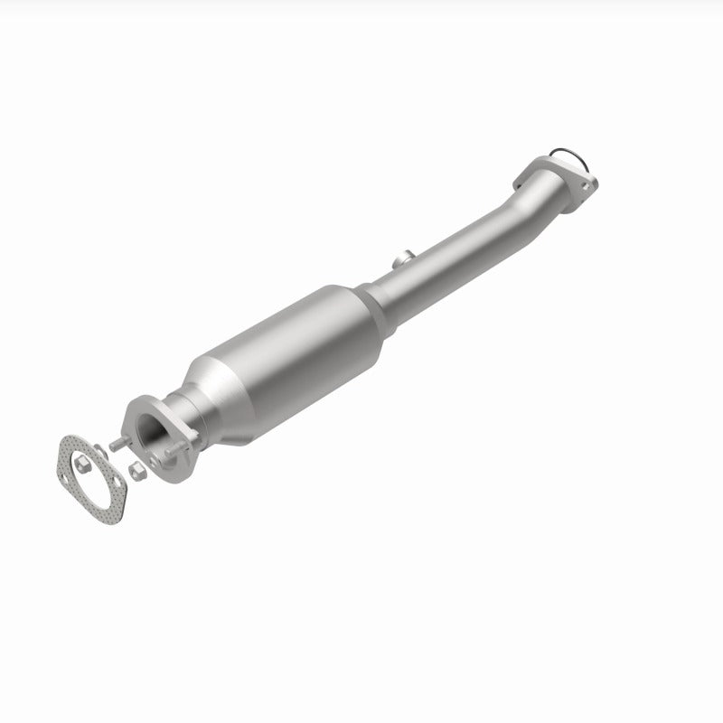 MagnaFlow 05-06 Nissan Titan 5.6L Direct Fit Converter - 5592215