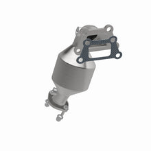 Load image into Gallery viewer, MagnaFlow Direct Fit Catalytic Converter 2012-2014 Equinox 3 3.6 L Underbody - 52189