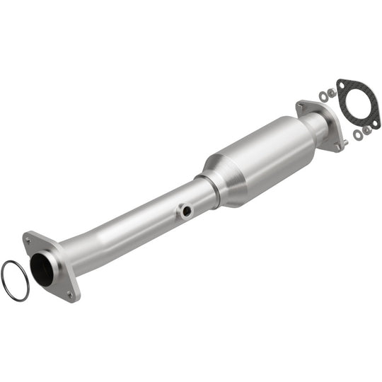 MagnaFlow 05-06 Nissan Titan 5.6L Direct Fit Converter - 5592215