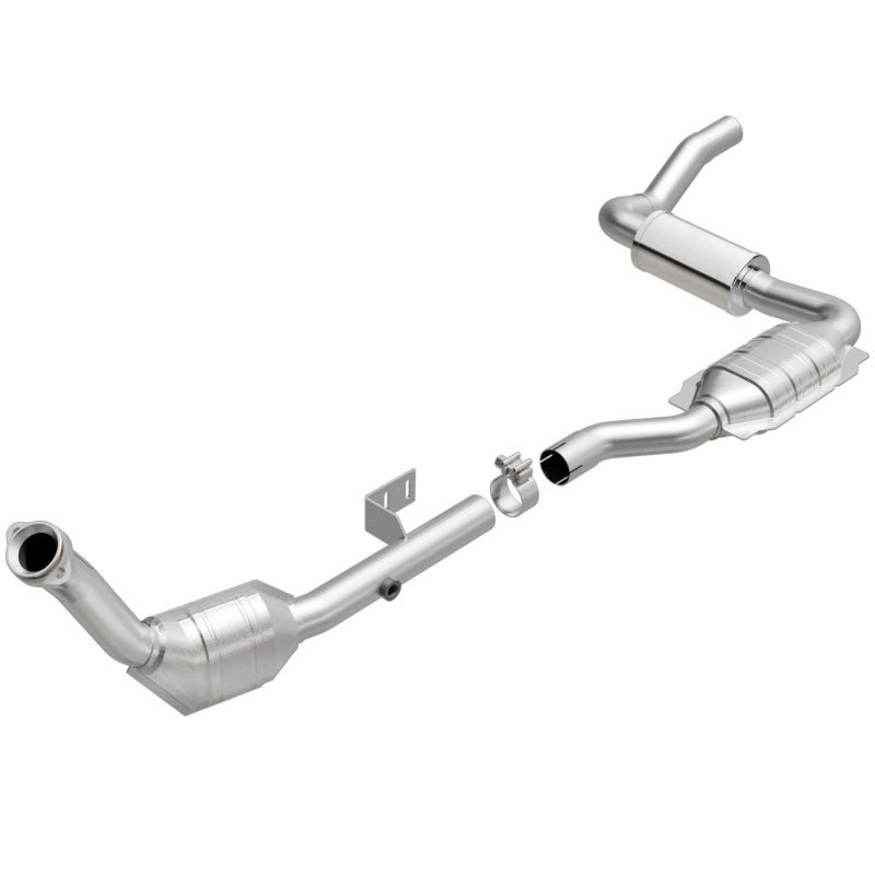MagnaFlow Direct Fit Catalytic Converter Mercedes ML320 99-02 Driver Side OEM - 49865