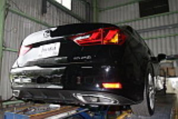 Invidia 12+ Lexus GS350 Q300 Axle-Back Exhaust - HS12LGSG3H