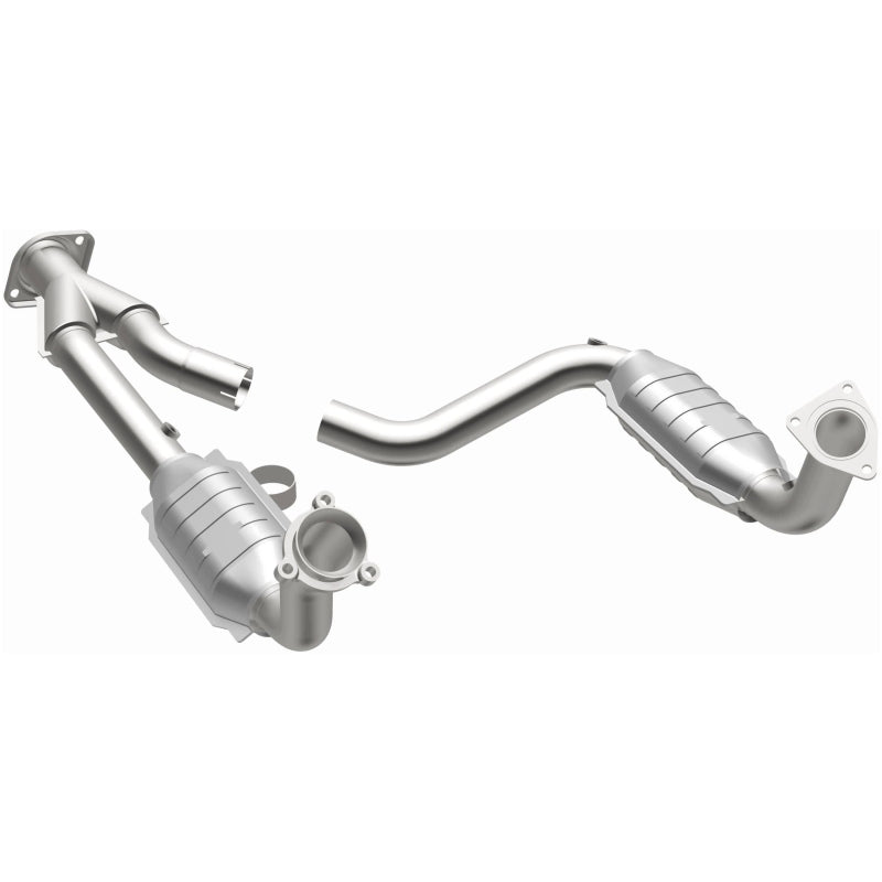 MagnaFlow Direct Fit Catalytic Converter 03-06 Chevy SSR 5.3/6.0 OEM - 49580