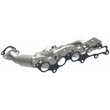 Load image into Gallery viewer, MagnaFlow Direct Fit Catalytic Converter 08-09 Ford Focus 2.0L - 49139
