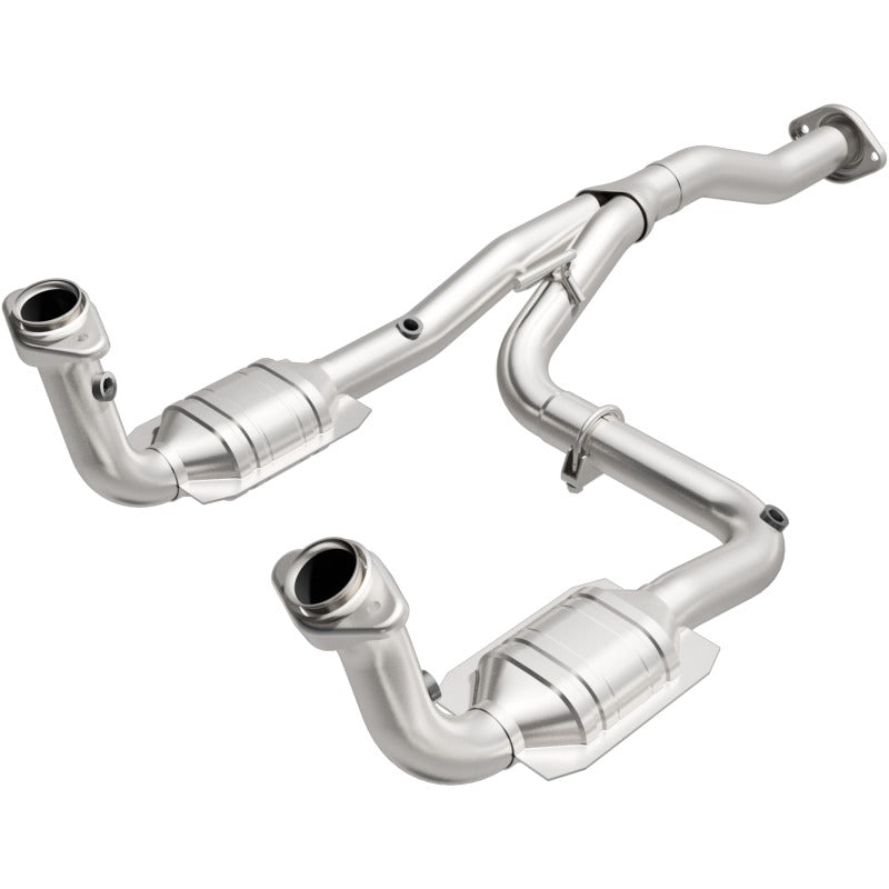 MagnaFlow Direct Fit Catalytic Converter 07 Jeep Liberty 3.7L - 23957