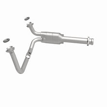 Load image into Gallery viewer, MagnaFlow Direct Fit Catalytic Converter GM 1500/2500/Suburban 5.0L - 23256