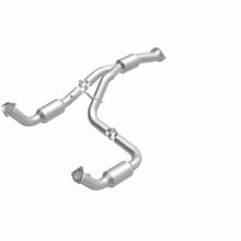 Load image into Gallery viewer, MagnaFlow 12-14 Chevrolet Silverado 2500 HD 6.0L Direct Fit Converter - 5582812