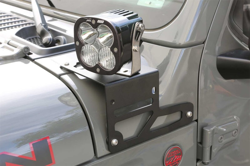 Fabtech 18-21 Jeep JL/JT Light Bracket Kit (Non-Adjustable) - FTS24269