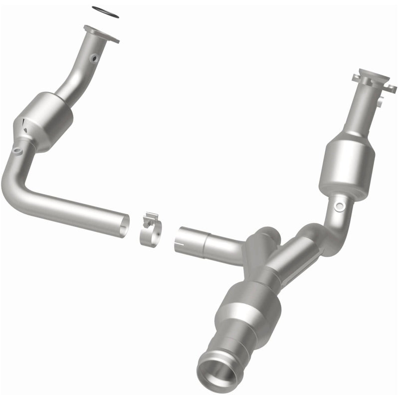 MagnaFlow 11-14 Escalade 6.2 Underbody Direct Fit Converter - 52616