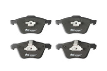 Load image into Gallery viewer, DBA 03-14 Volvo XC90 (w/316mm Front Rotor) Front Street Series Brake Pads - DB1658SS