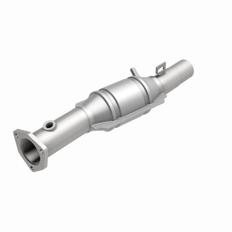 MagnaFlow Direct Fit Catalytic Converter 95 Volkswagen Golf 2.8L - 23713