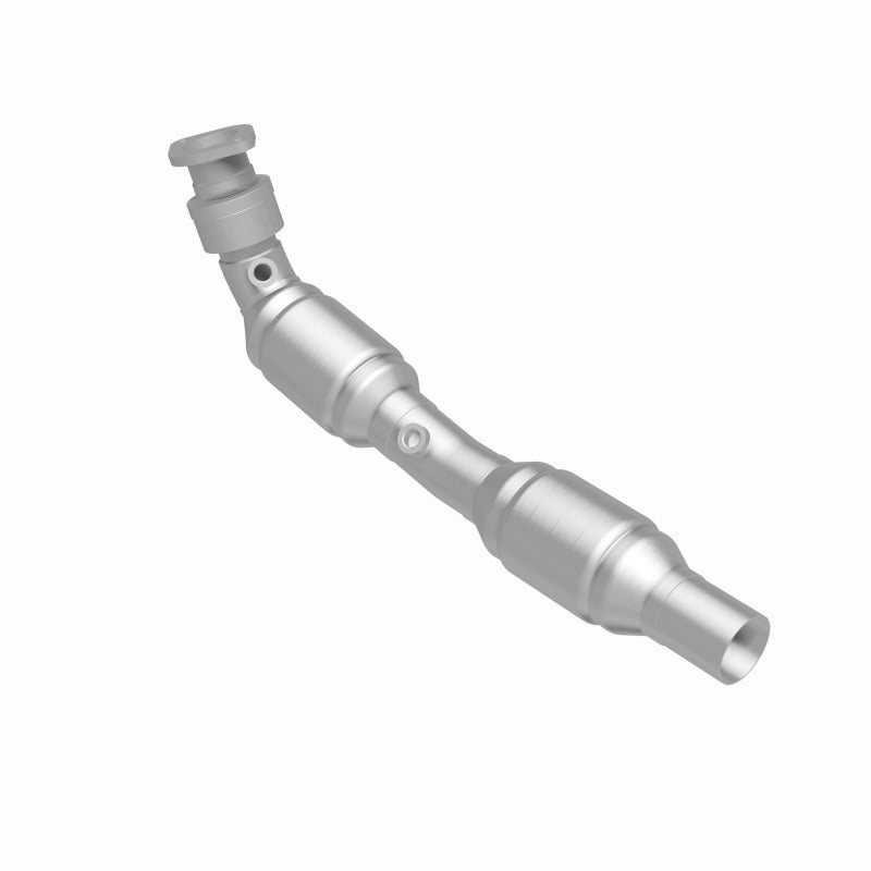 MagnaFlow Direct Fit Catalytic Converter 10-12 Chevy Camaro 6.2L P/S (49 State) - 49939