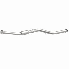 Load image into Gallery viewer, MagnaFlow Direct Fit Catalytic Converter 2014-2015 Forester H4 2.5 OEM Underbody - 21-217