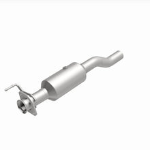 Load image into Gallery viewer, MagnaFlow 20-22 Ford F-350 Super Duty V8 7.3L Rear Underbody Direct Fit Catalytic Converter - 280440
