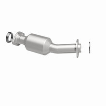 Load image into Gallery viewer, MagnaFlow 2011 Toyota Sienna 3.5L Direct Fit Converter - 5592557
