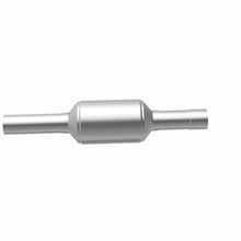 Load image into Gallery viewer, MagnaFlow 1993-1995 Jeep Wrangler/ Cherokee Direct-Fit Catalytic Converter - 3391221