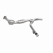 Load image into Gallery viewer, MagnaFlow Direct Fit Catalytic Converter 01 Ford F150 5.4L - 23016