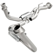 Load image into Gallery viewer, MagnaFlow Direct Fit Catalytic Converter 05-06 Jeep Grand Cherokee 3.7L Y-Pipe Assembly - 49687