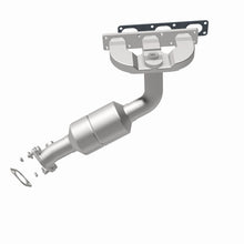 Load image into Gallery viewer, MagnaFlow Direct Fit Catalytic Converter BMW 5 04-05 Front OEM - 49770