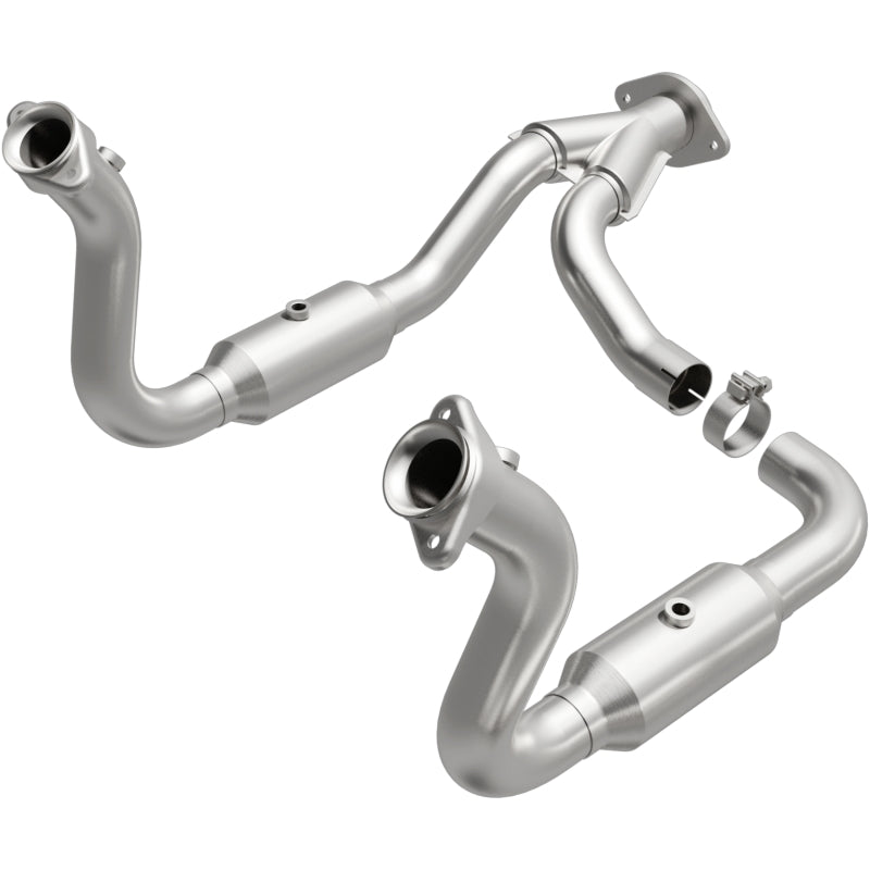 MagnaFlow 08-10 Ford F-350 Super Duty 6.8L Direct Fit Converter - 5451760