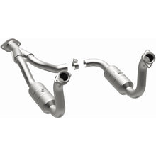 Load image into Gallery viewer, MagnaFlow 08-10 Ford F-250 Super Duty 5.4L Direct Fit Converter - 5551760