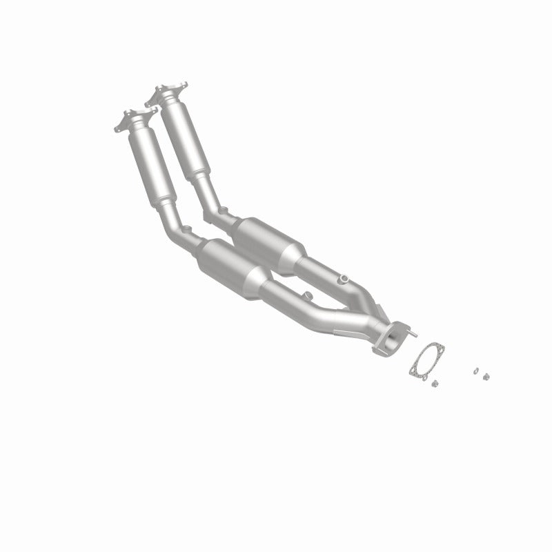 MagnaFlow Direct Fit Catalytic Converter 99-01 Volvo S80 2.8L - 24156