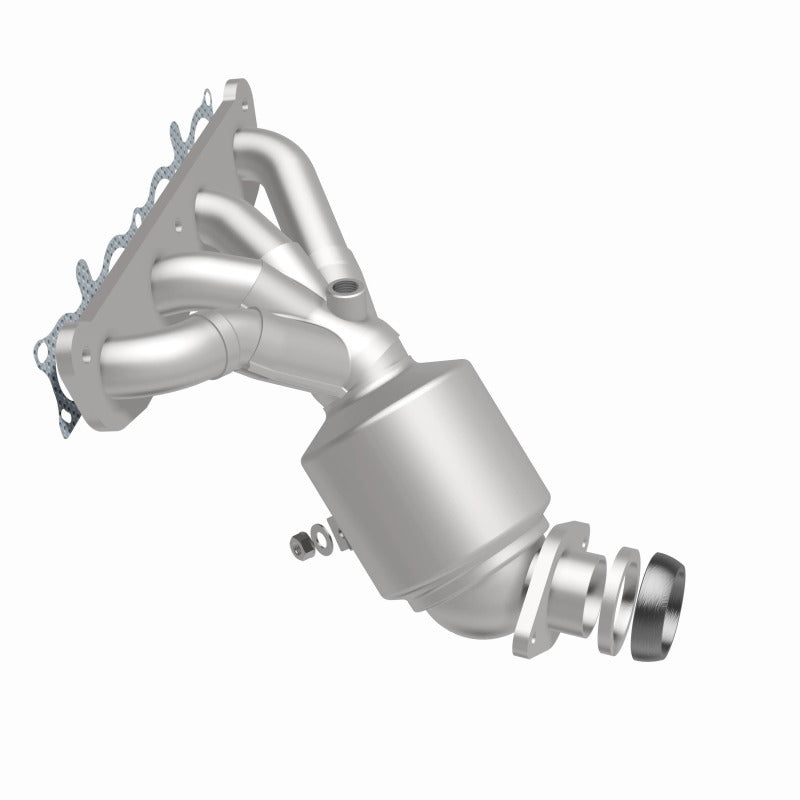 MagnaFlow 13-17 Nissan Sentra 1.8L Direct-Fit Catalytic Converter - 5531271