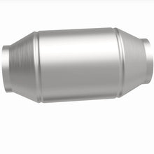 Load image into Gallery viewer, MagnaFlow Universal Catalytic Converter 2.50 inch C/C CA Pre-OBDII - 333506