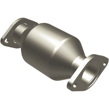 Load image into Gallery viewer, MagnaFlow Direct Fit Catalytic Converter 93-97 Geo Prizm-Toyota Celi - 23656