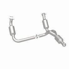 Load image into Gallery viewer, MagnaFlow 09-13 Chevrolet Silverado 1500 5.3L Direct Fit Converter - 5582578