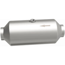 Load image into Gallery viewer, Magnaflow 3.00in. C/C 6in. spun body Universal Converter - 51299