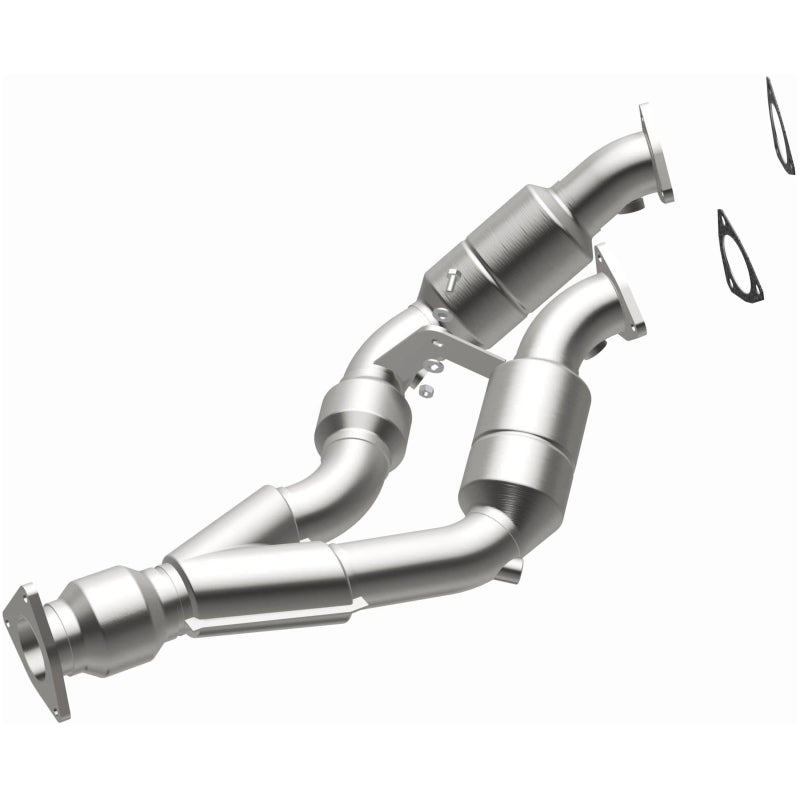 MagnaFlow Direct Fit Catalytic Converter 04-06 VW Touareg 3.2L - 51499