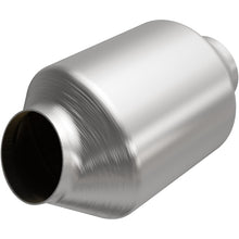 Load image into Gallery viewer, MagnaFlow Carb Compliant SS Univ. Catalytic Converter 8.125in Body L X 5in Body W (2.50 CA Spun) - 5582376